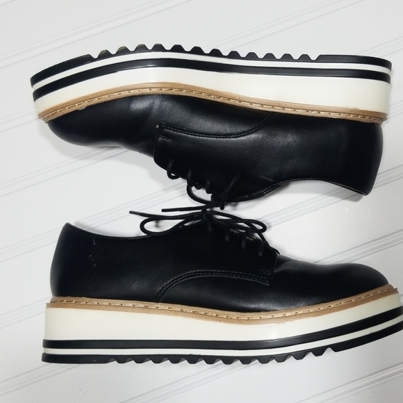 steve madden vassar silver platform sneakers